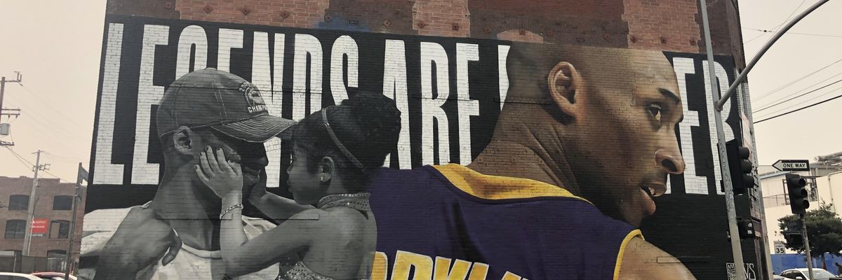 ​A mural of Kobe Bryant and his daughter Gianna in the Arts District.