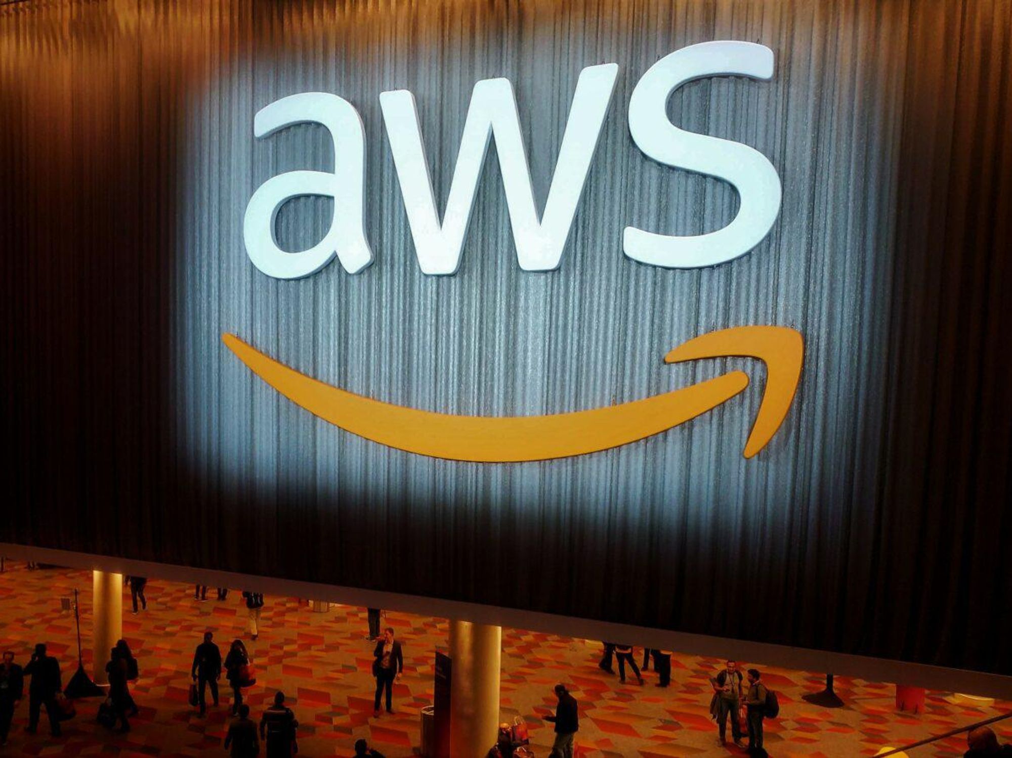 Amazon Web Services (AWS)