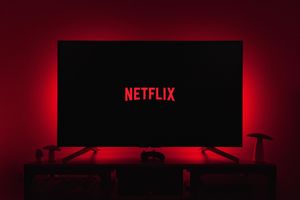 Netflix Exploring Live Streaming For First Time; Unscripted & Comedy –  Deadline