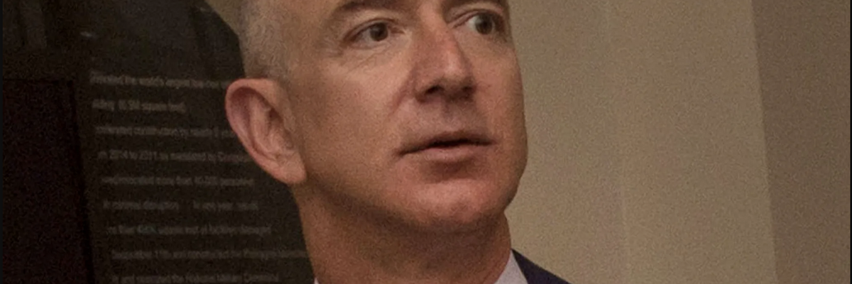 Jeff Bezos Says He’s Being Extorted in Response to Defamation Suit