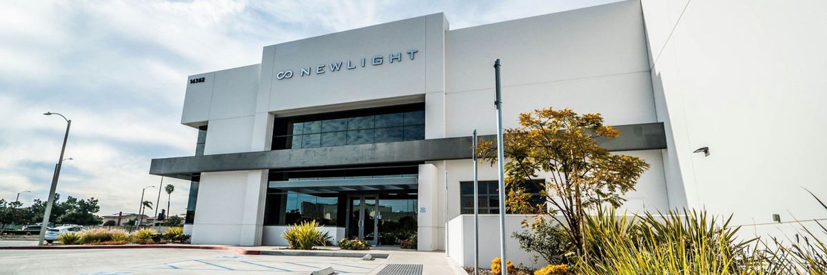 Newlight Technologies Turns Pollution into Purses and Plastic