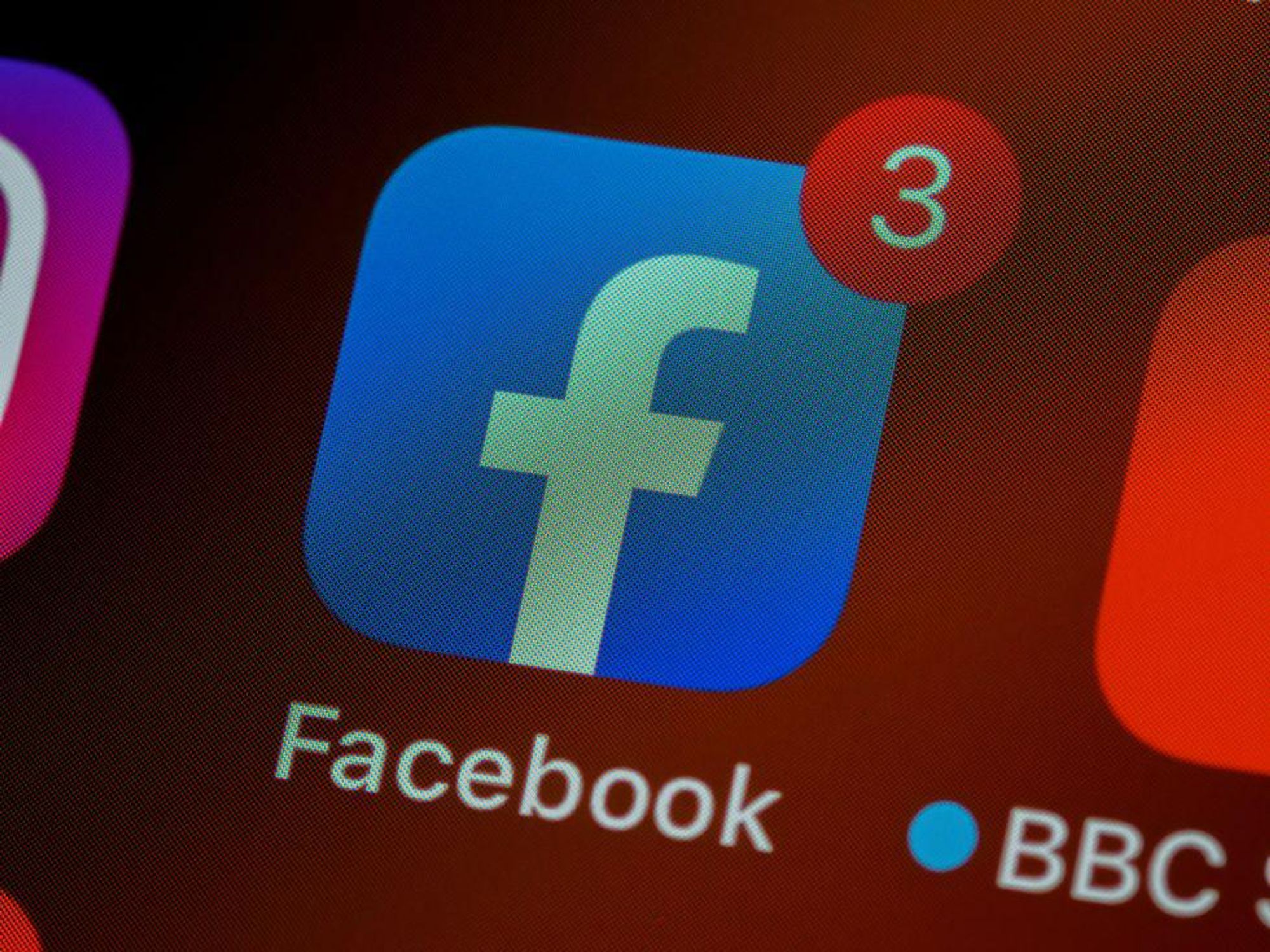 Column: Welcome to the Unbundling of Social Media