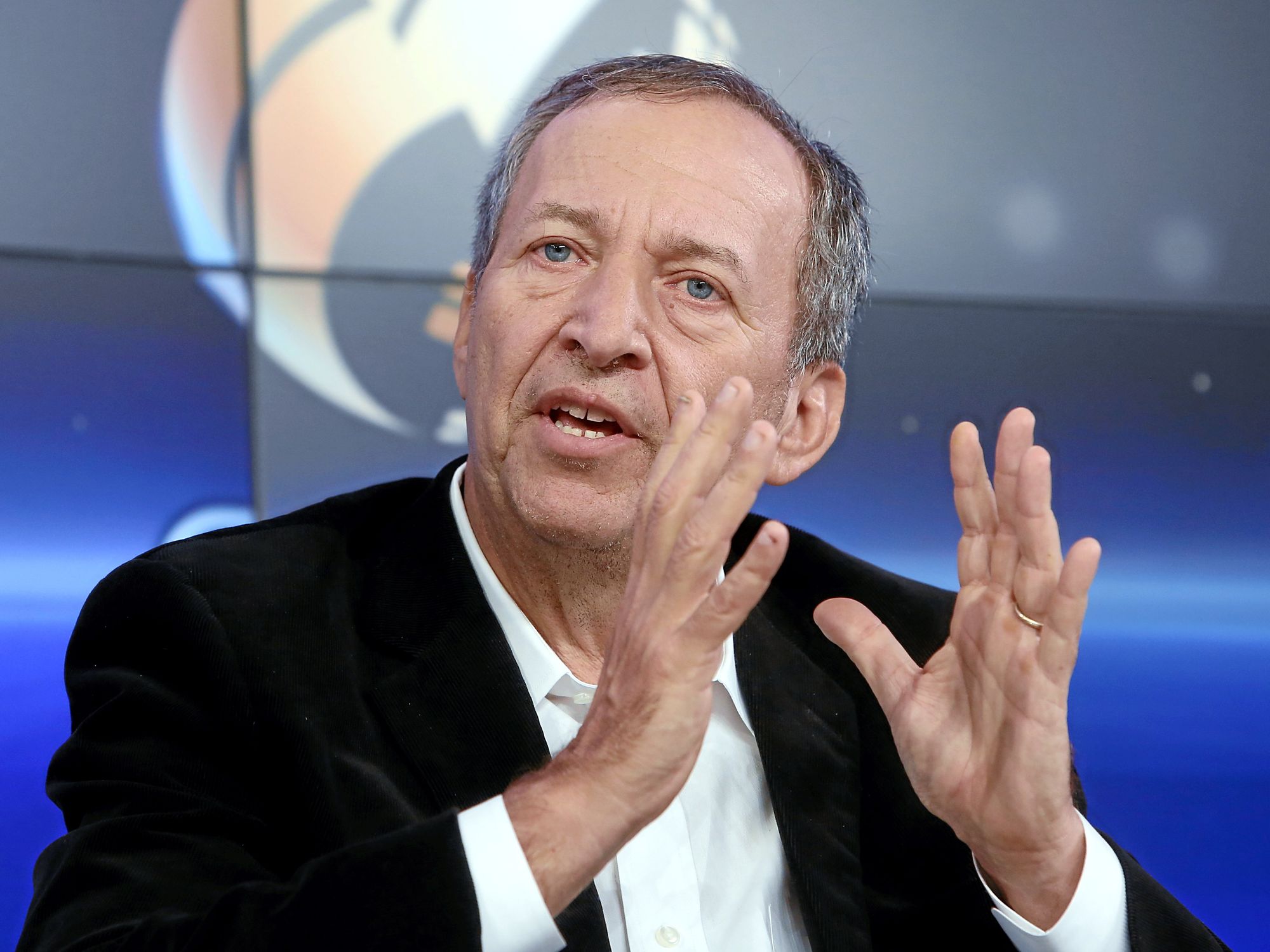 Larry Summers’ Advice to Startup Founders: Raise Early, Raise Often