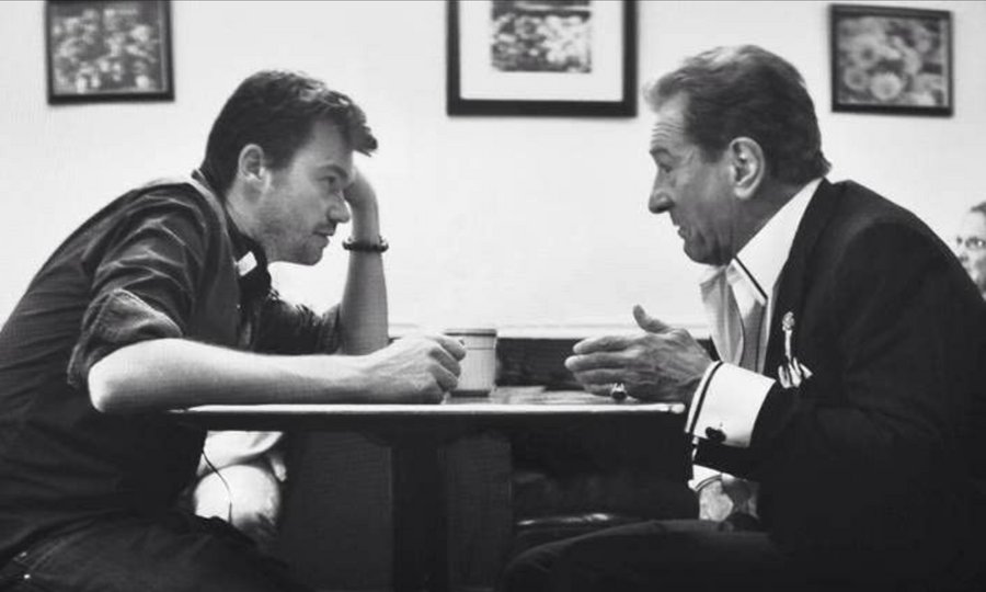 Film director Scott Mann (left) and Robert De Niro on the set of "Heist".