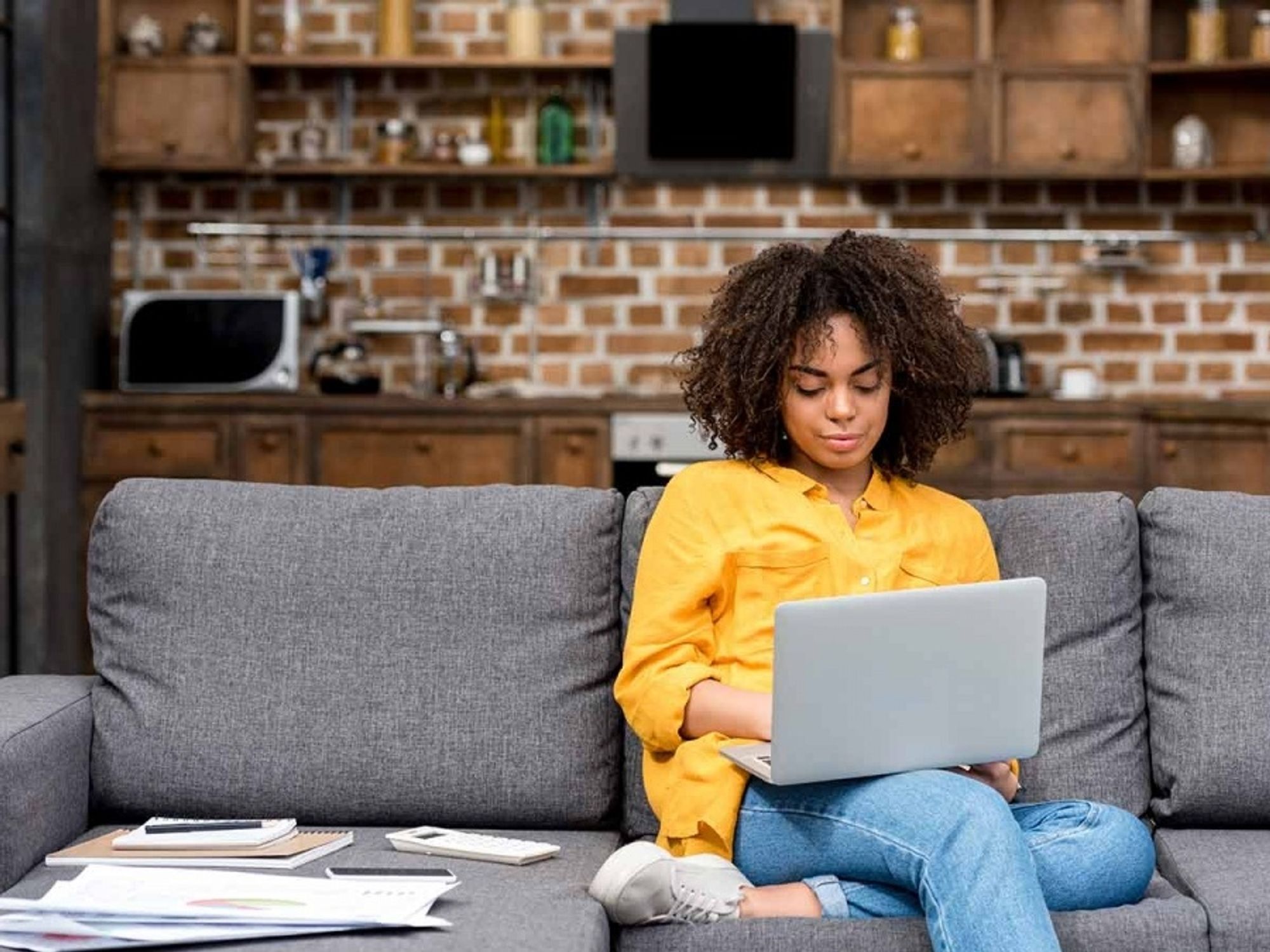 Watch: How Women Can Build Confidence in a Virtual World
