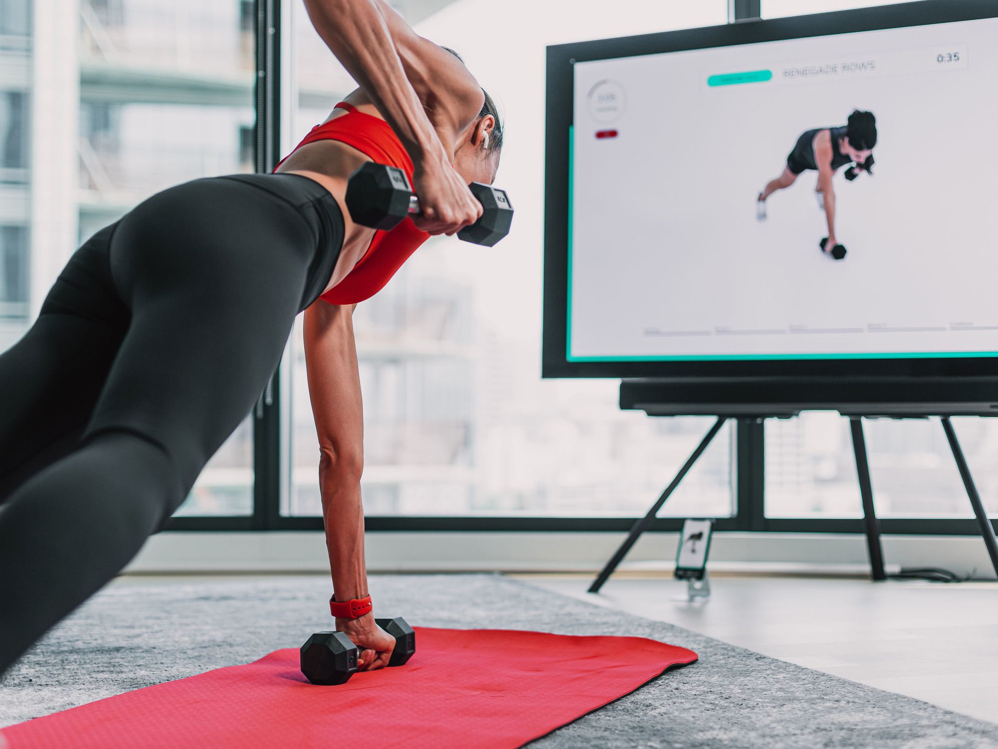 Presence Fit Expands to Bring Live Fitness Classes to Your Phone