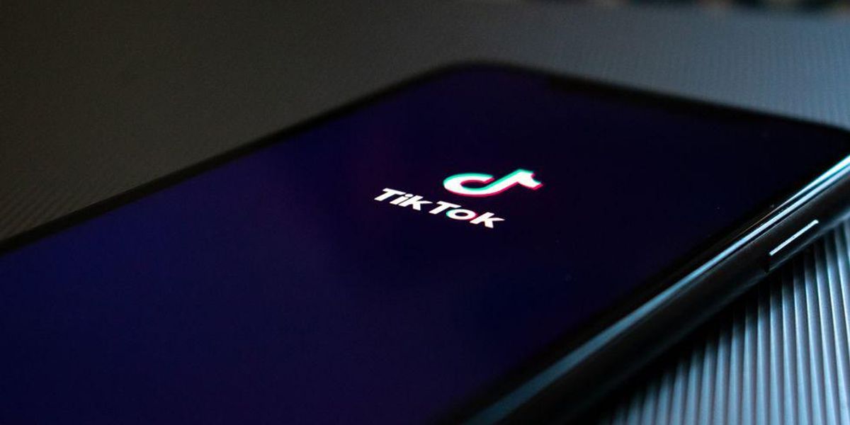 FCC Commissioner Urges Apple, Google to Remove TikTok From App Stores