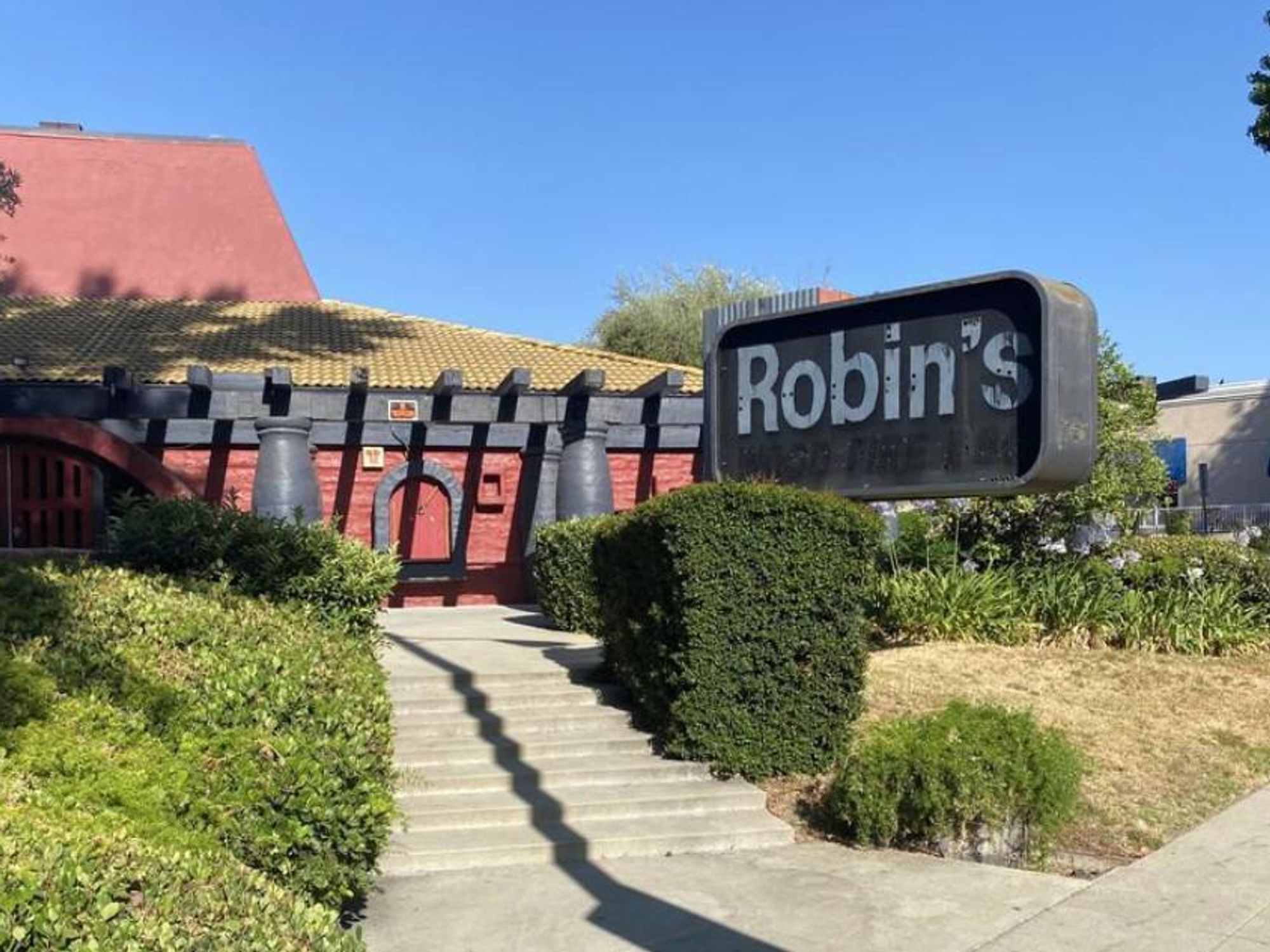 'From Ribs to Robots': Motiv Space Systems Buys a Former BBQ For Its New Headquarters