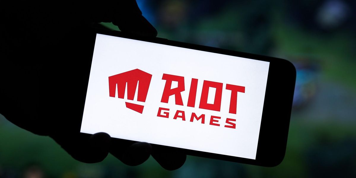 How Social Media Pressure Influenced Riot Games to Push to Dissolve FTX Deal