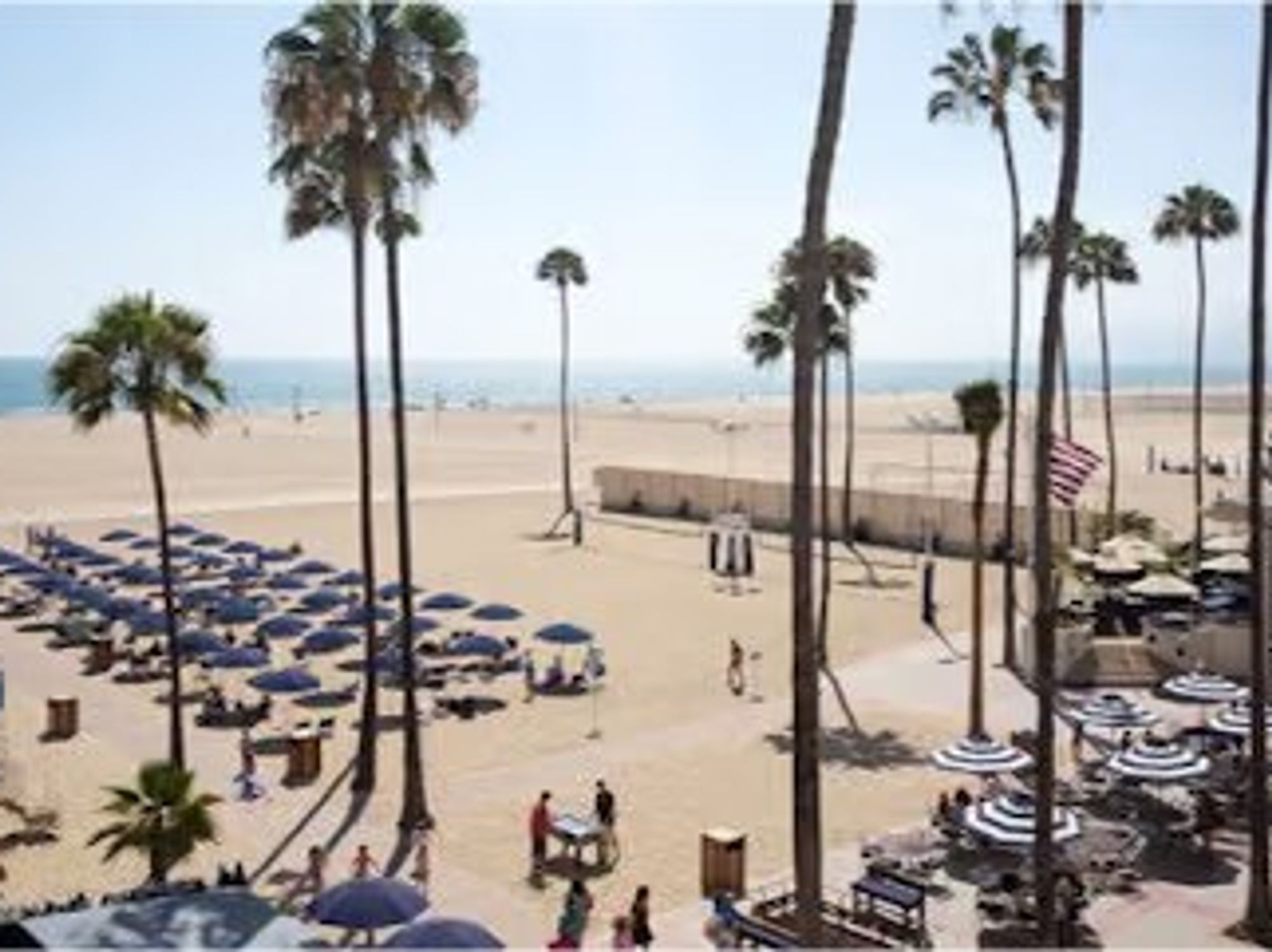 From Pitch Meetings to Power Lunches: LA’s Exclusive Membership Clubs 🗝️
