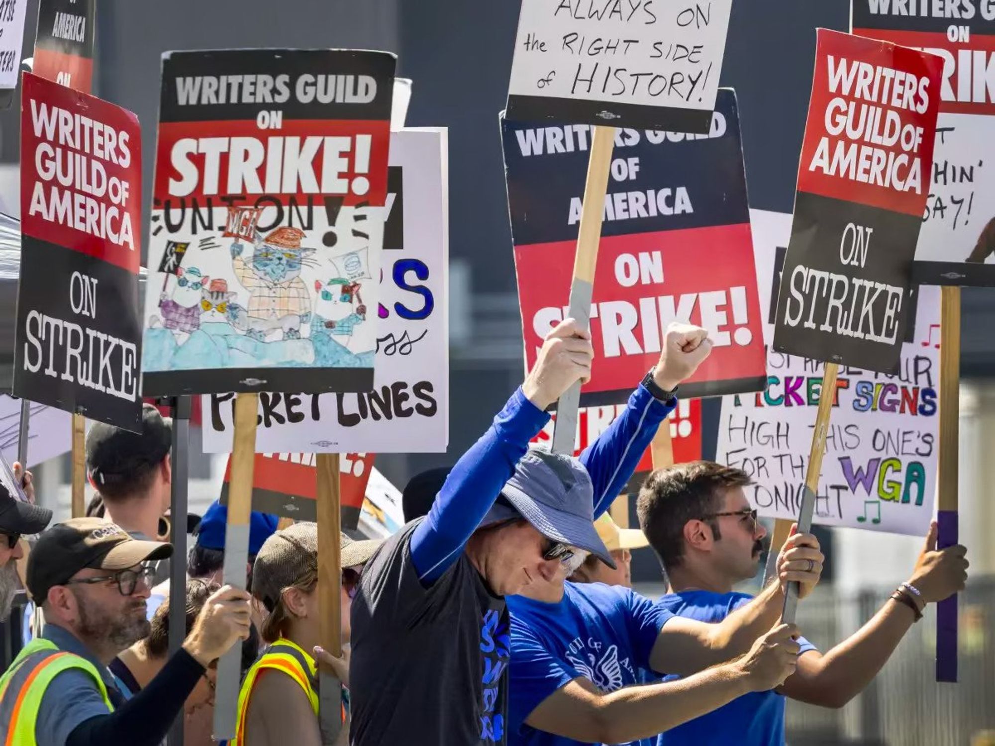 ✍️ WGA strike ends: 'Houston, we have a deal.'
