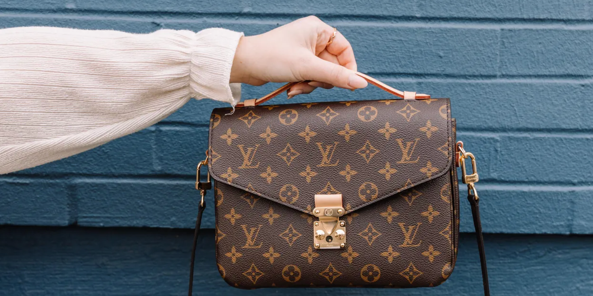 Why Fast Fashion Disruptor Tradesy Is Winning Investors