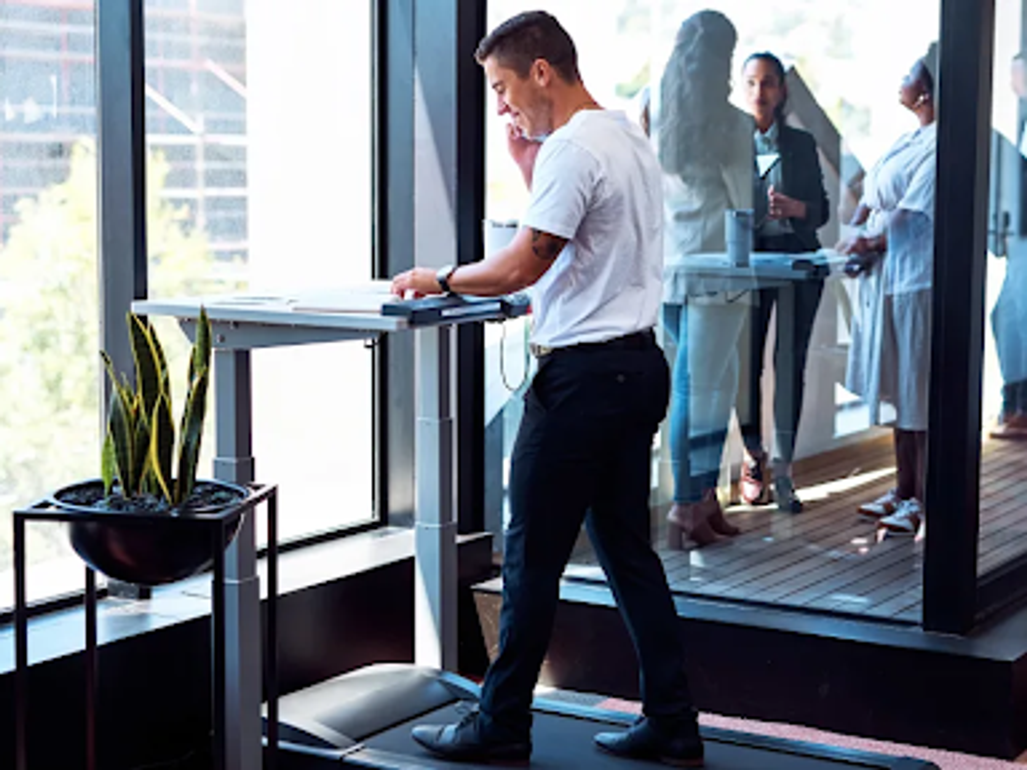 🤫 The Secret to Staying Fit at Your Desk: 6 Essential Under-Desk Exercise Machines