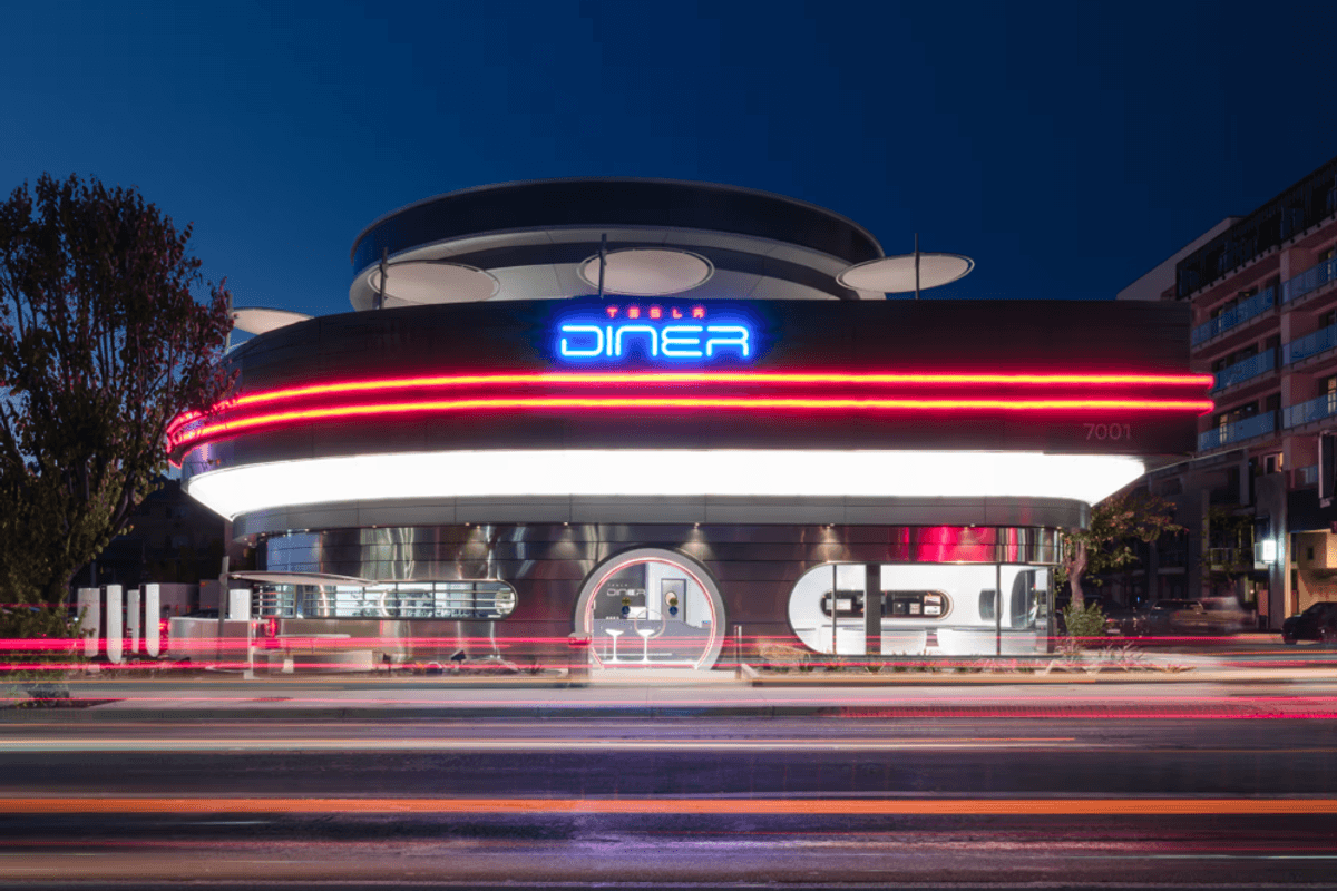The 222 App Aims To Bring Serendipity Back to IRL Encounters - dot.LA