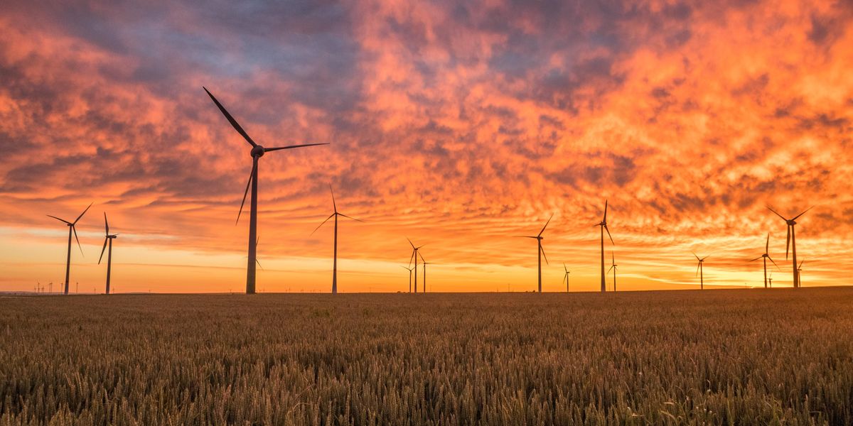 Nearly Two-Thirds of LA's Energy Now Comes from Clean Sources