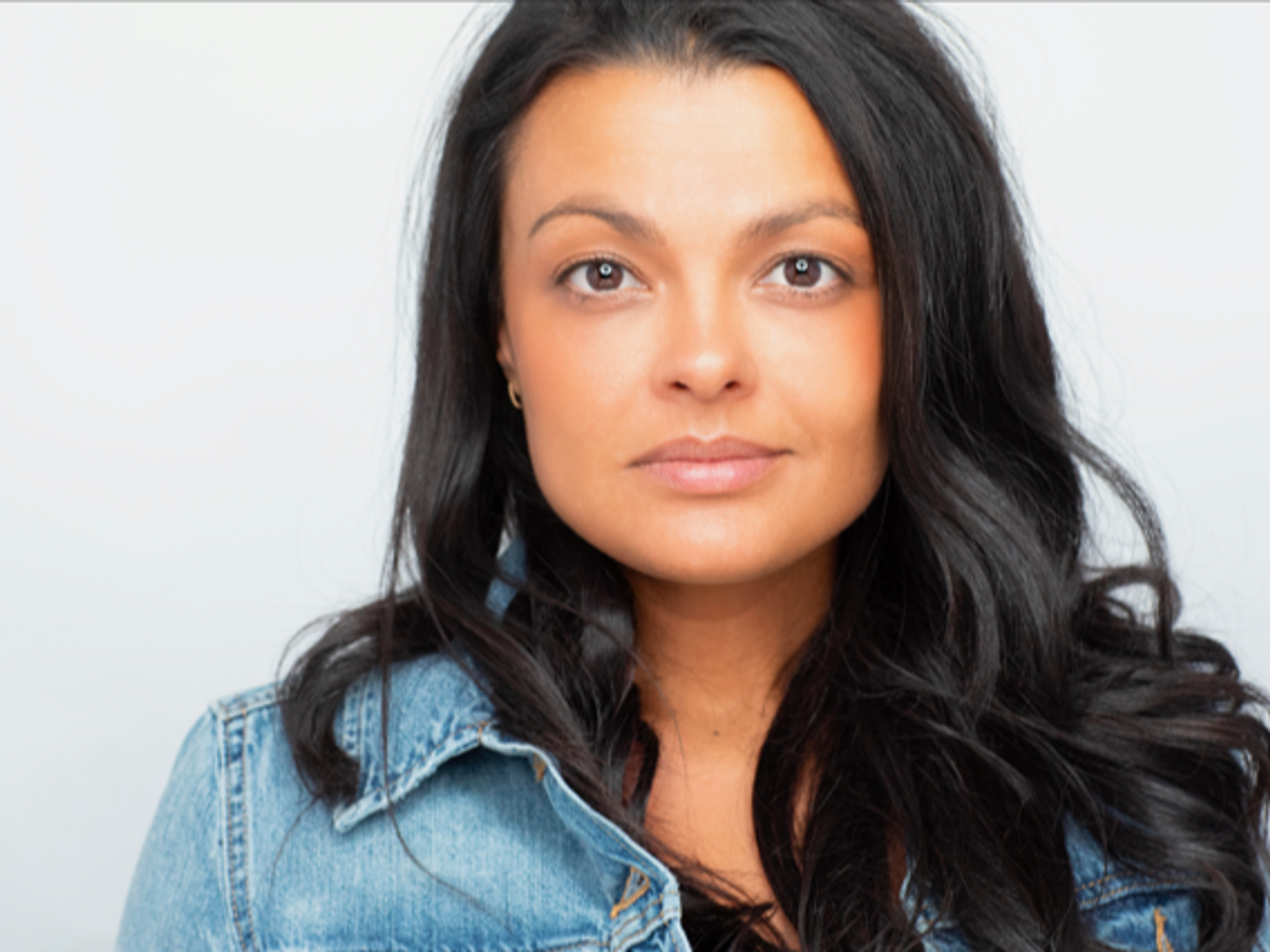 Writer-Actor Shantell Yasmine Abeydeera on How Niche Streamers Create Community