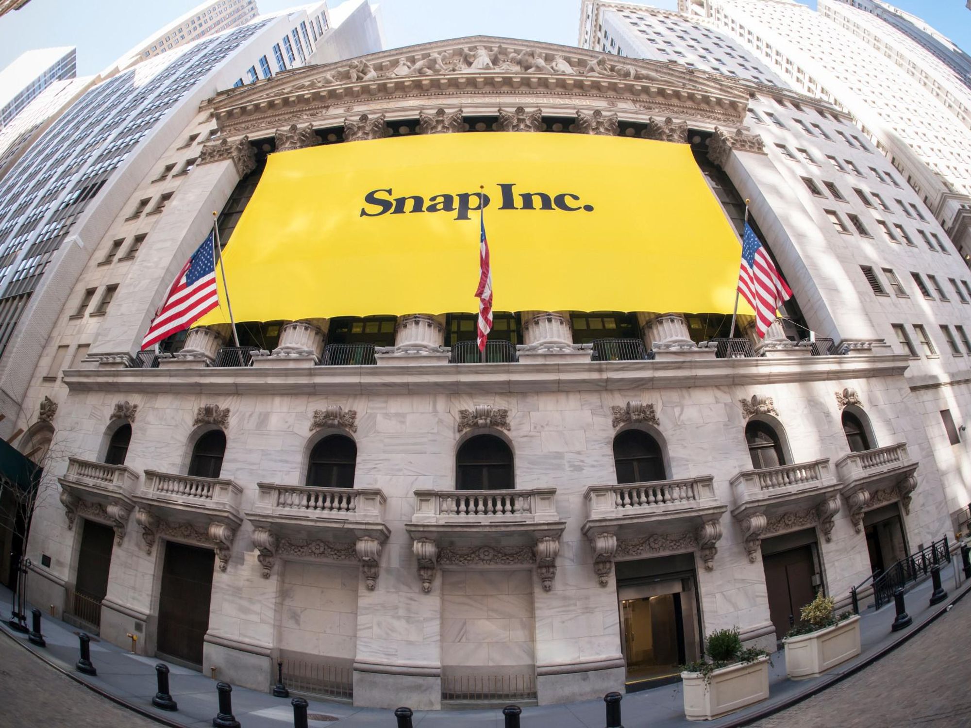 Snap logo and hq