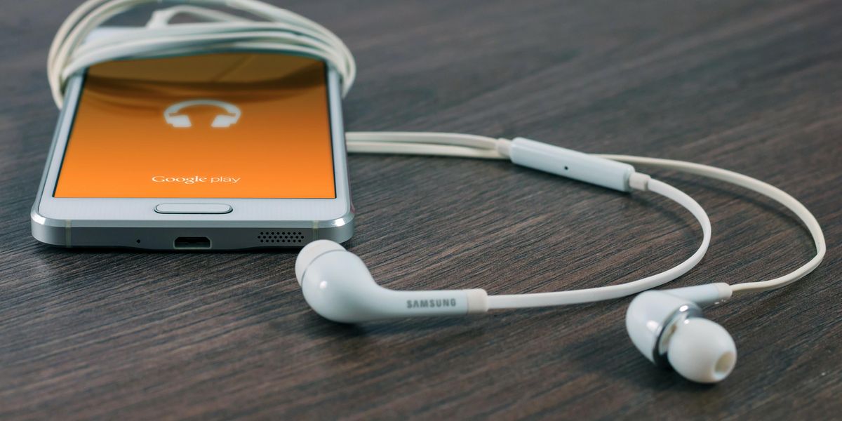 These LA Startups Are Trying to Make Finding a Good Podcast Easier