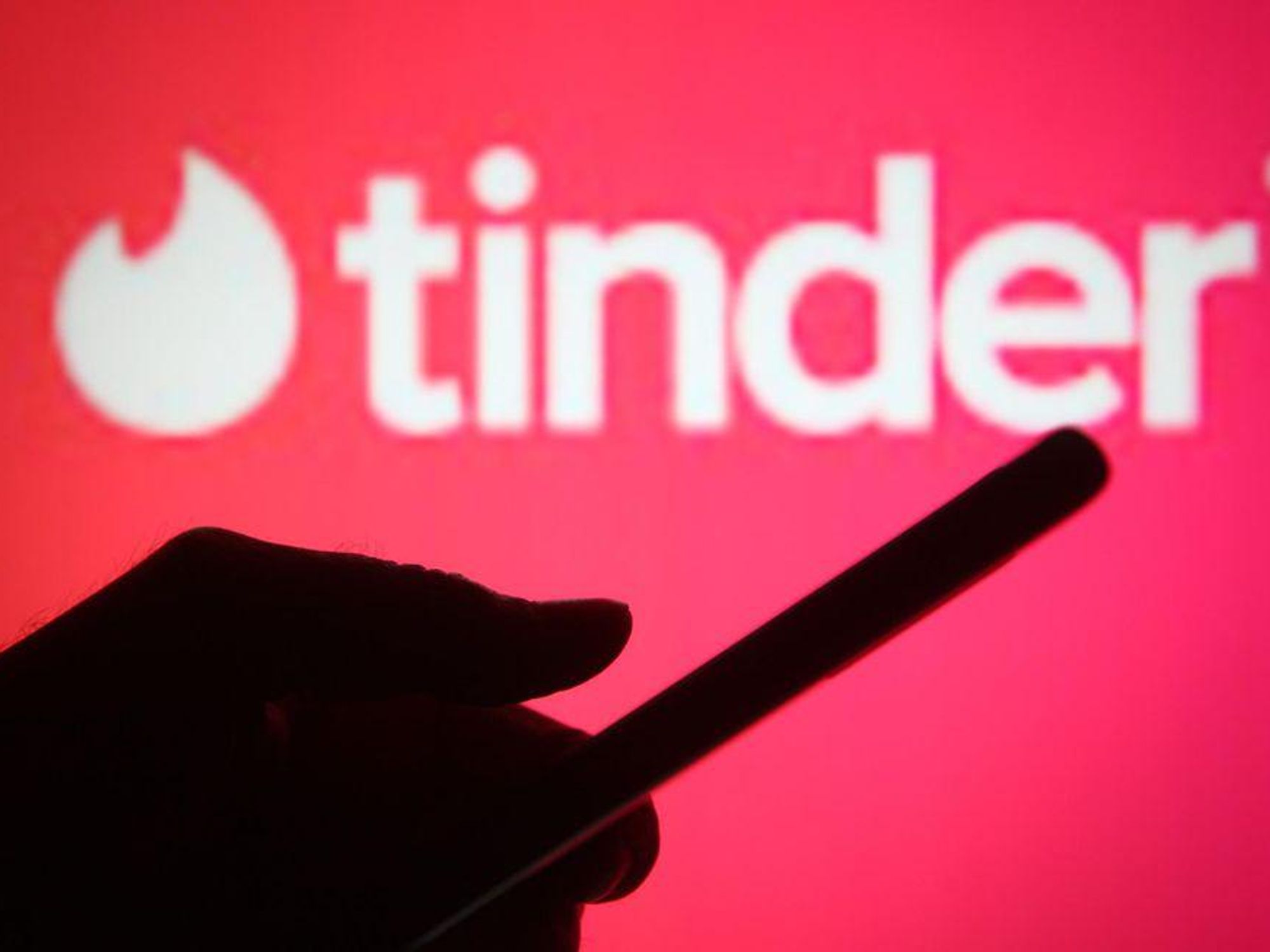 Tinder Co-Founders' $2 Billion-Plus Legal Battle is Finally Getting Its Day in Court