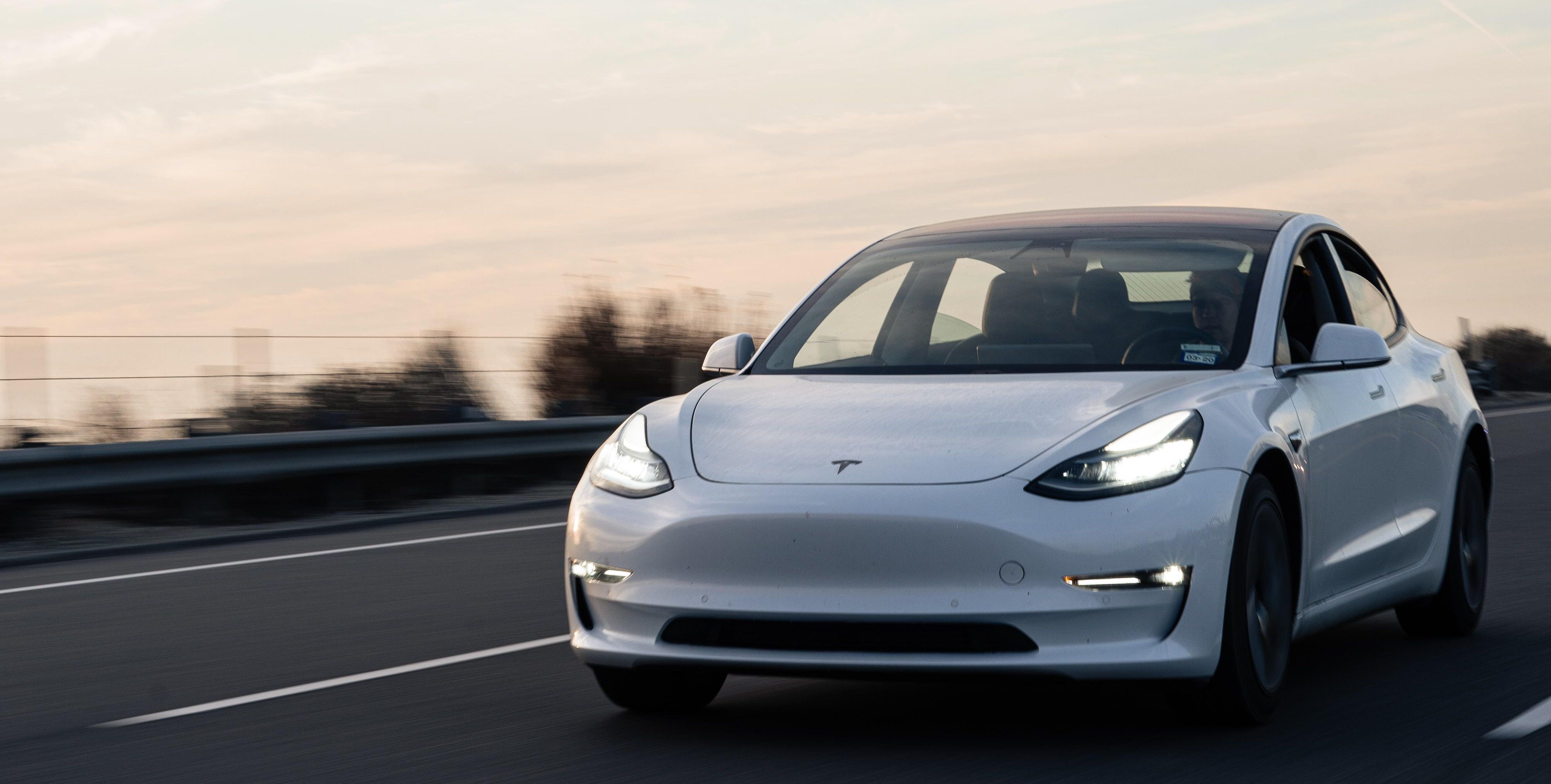 Tesla Wants Drivers To Enjoy Dinner and a Movie While Charging Their Electric Cars