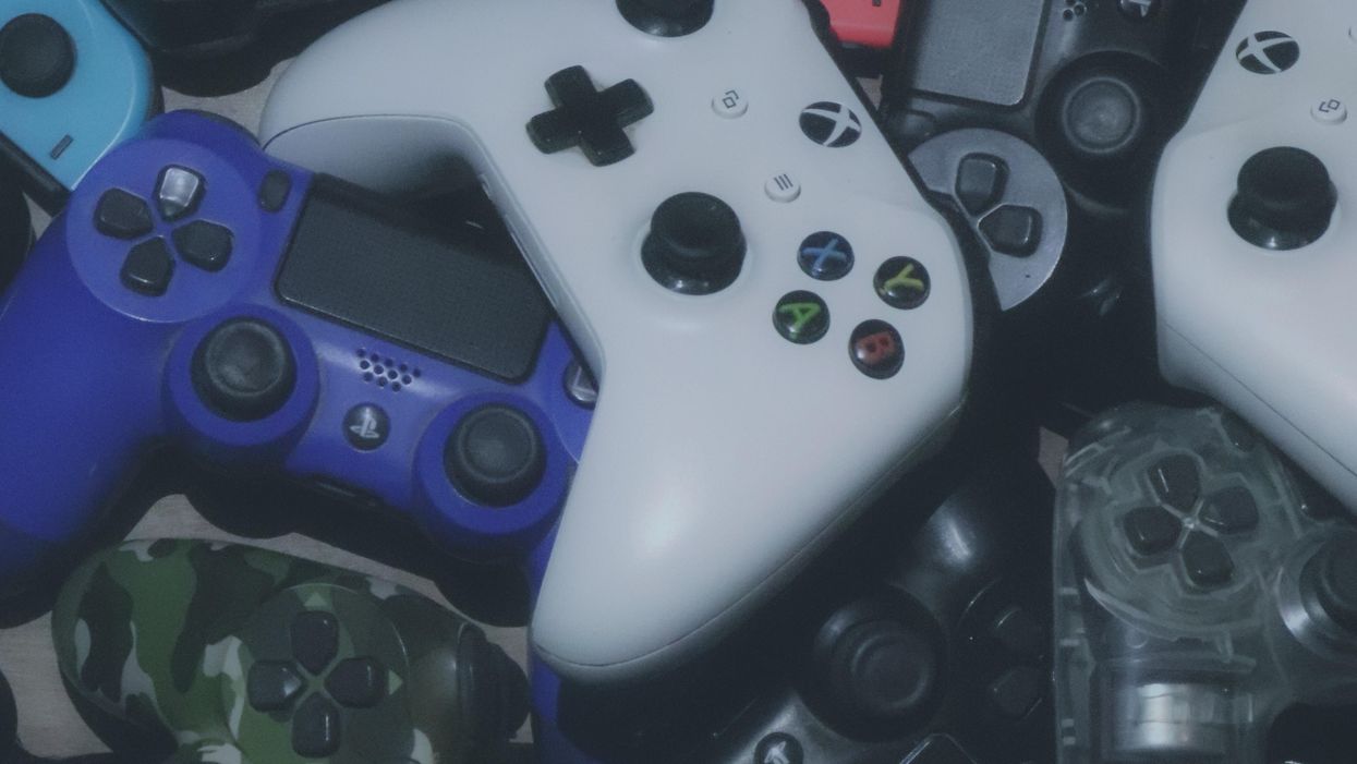 Xbox and Sony Playstaion game controllers